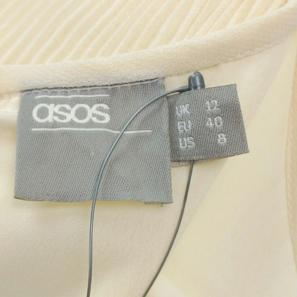 ASOS NWT cream and black pleated dress - Picture 6 of 11